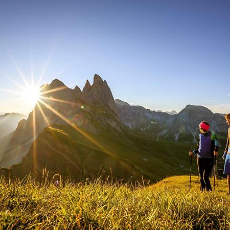 Bed and Breakfast Garni Rives Ortisei Esterno foto