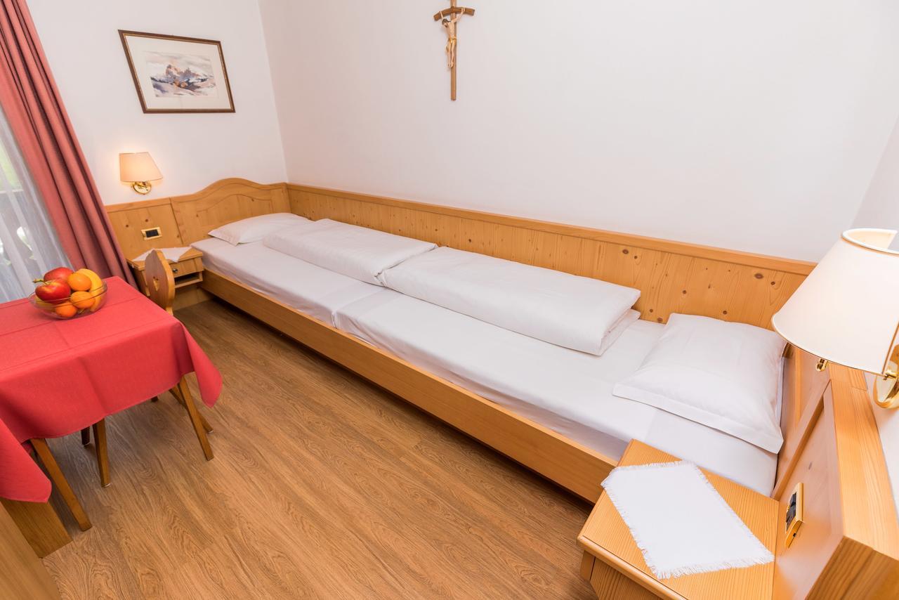 Bed and Breakfast Garni Rives Ortisei Camera foto