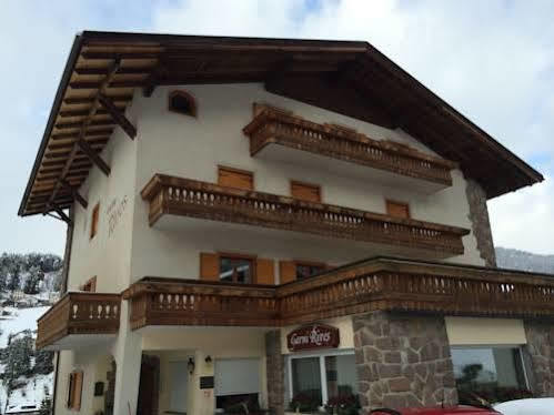 Bed and Breakfast Garni Rives Ortisei Esterno foto