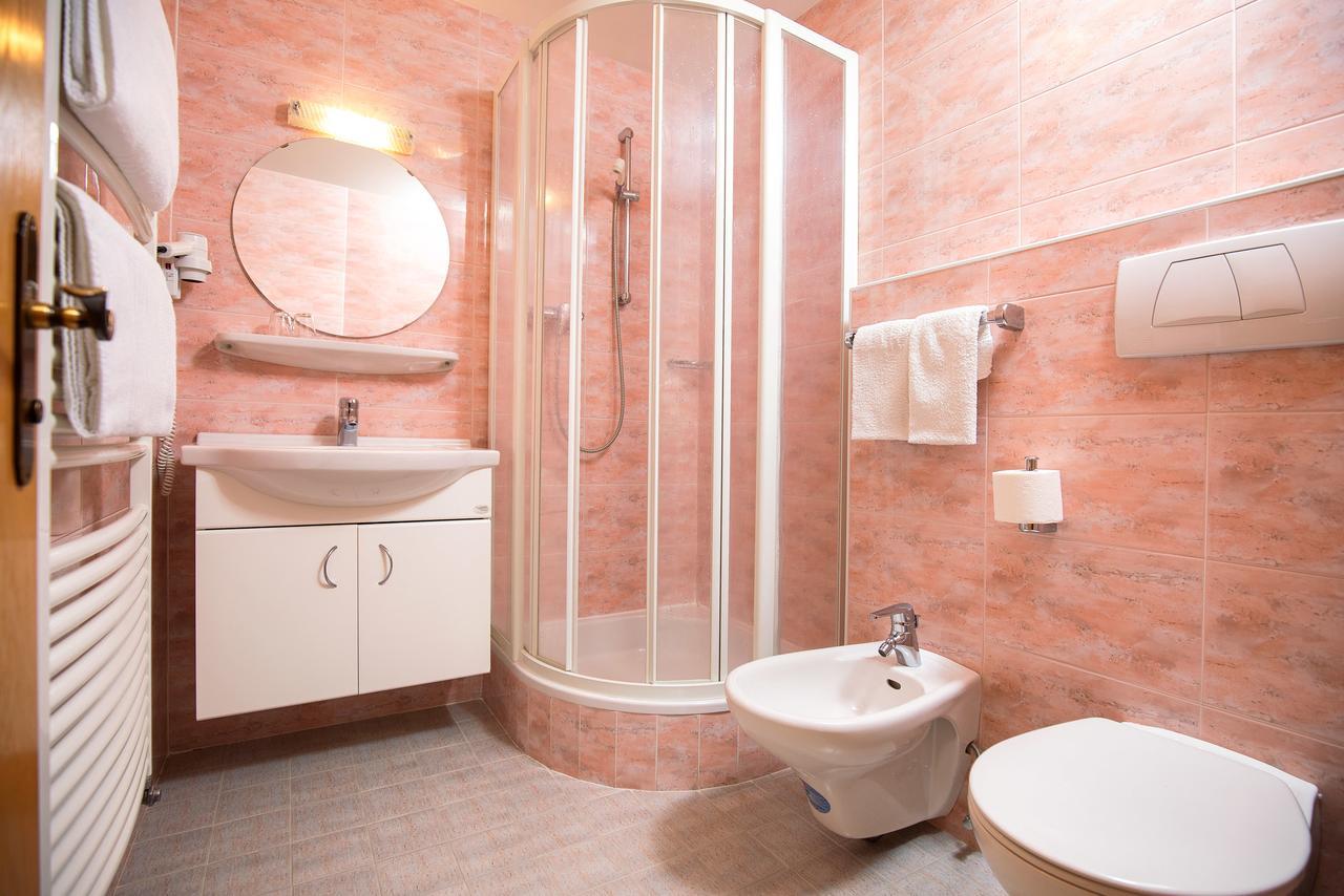 Bed and Breakfast Garni Rives Ortisei Esterno foto
